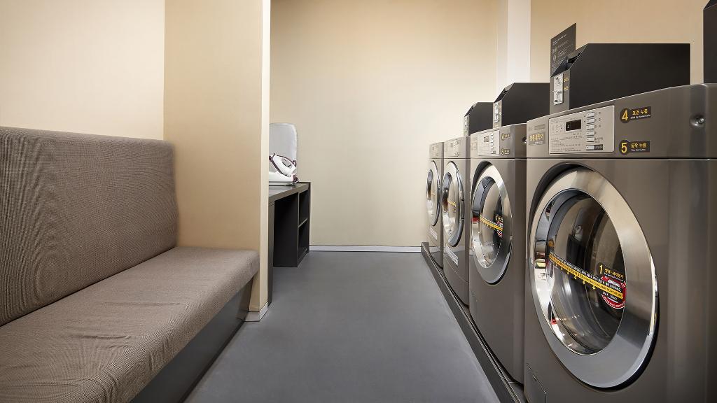 Laundry Service Work